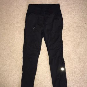 Lululemon street to studio pant II